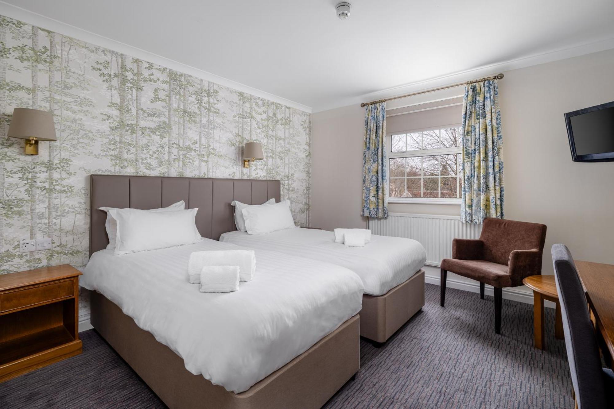 เรเกท เมเนอร์ โฮเต็ล Hotel ไรเกท ภายนอก รูปภาพ